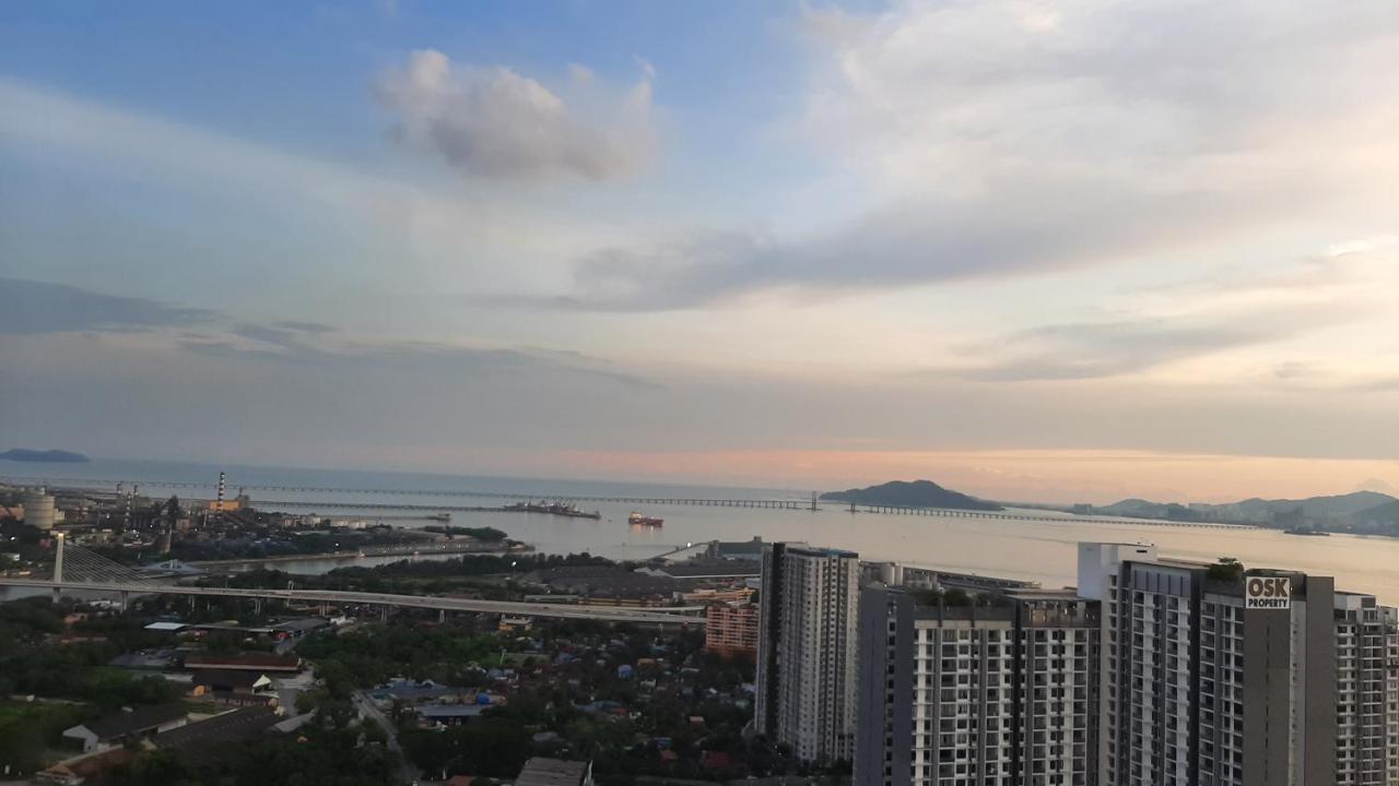 Woodsbury Suites Ikea House Butterworth Penang Bagian luar foto
