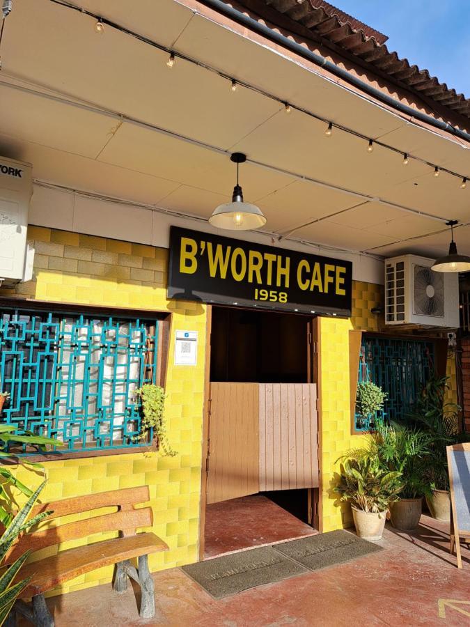 Woodsbury Suites Ikea House Butterworth Penang Bagian luar foto