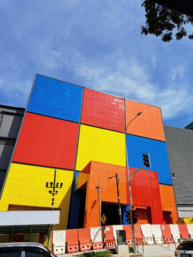 Woodsbury Suites Ikea House Butterworth Penang Bagian luar foto